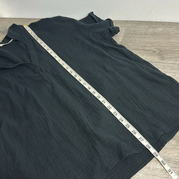 Peace Love World Gauze Popover Shirt Black Large - Picture 9 of 9